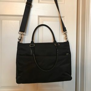 Black Lo & Sons Brookline 15” Laptop Bag